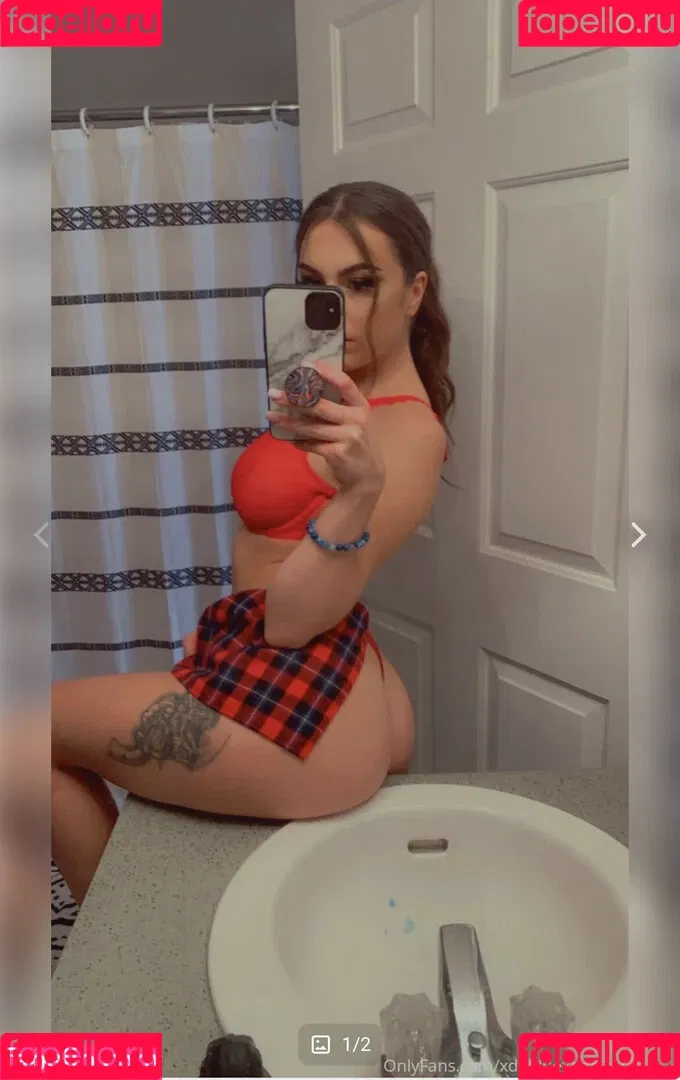 Taylor Vellion Onlyfans Photo Gallery 