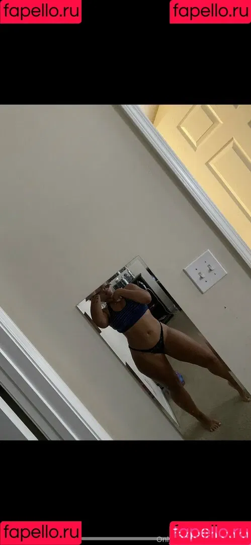 nickole1022 Onlyfans Photo Gallery 