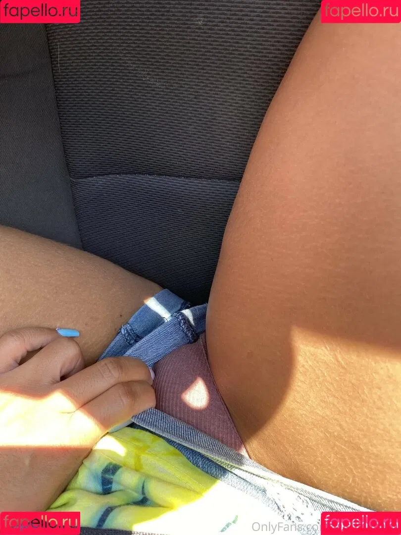 nickole1022 Onlyfans Photo Gallery 