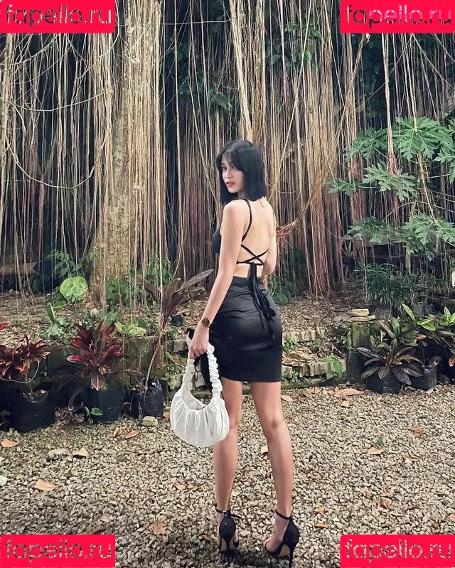 Criselda Alvarez Onlyfans Photo Gallery 