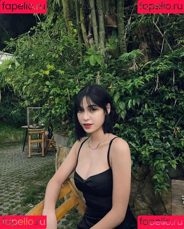 Criselda Alvarez Onlyfans Photo Gallery 
