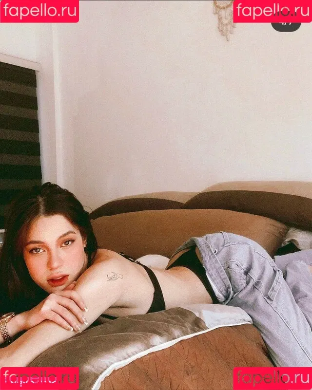 Criselda Alvarez Onlyfans Photo Gallery 