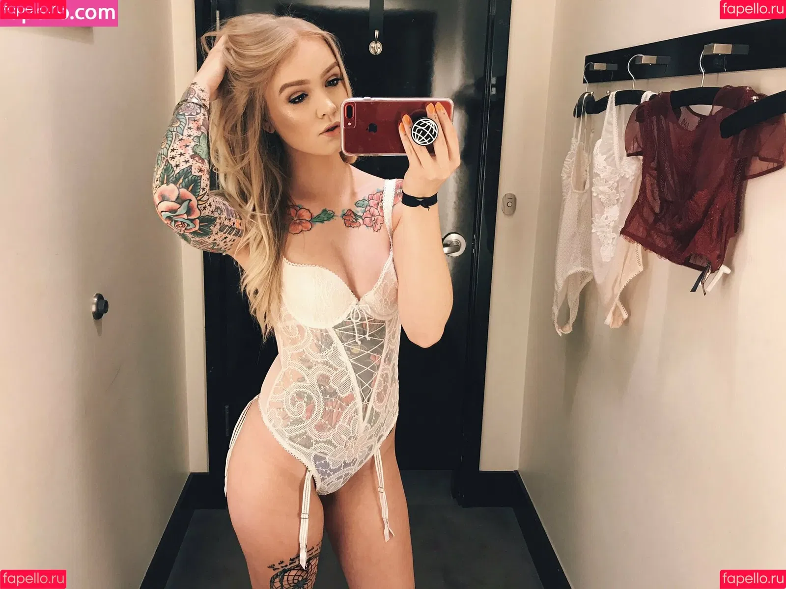 Taysux // Taylor Haugen // miller white Onlyfans Photo Gallery 