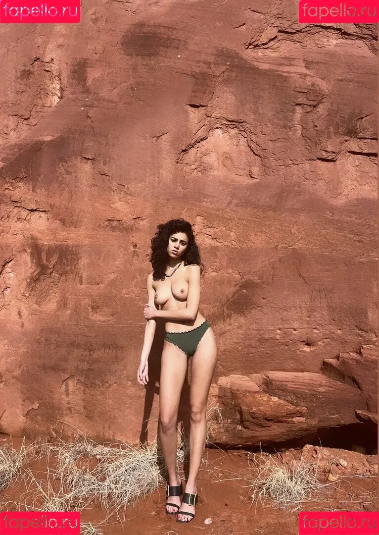 BimboUbermensch Onlyfans Photo Gallery 