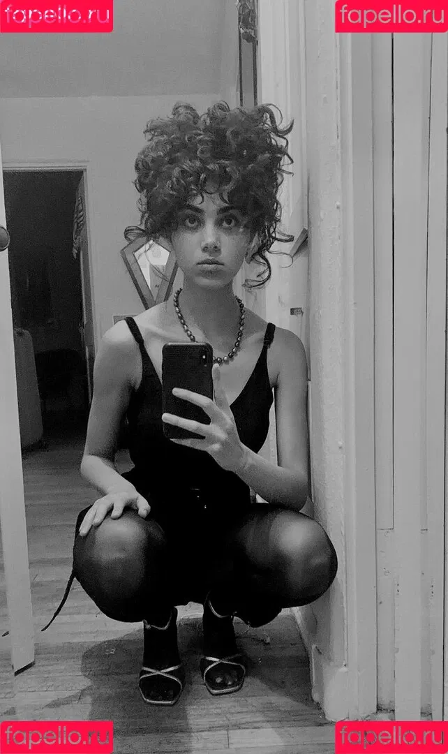 BimboUbermensch Onlyfans Photo Gallery 