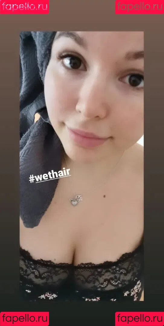 DonaSpock Onlyfans Photo Gallery 