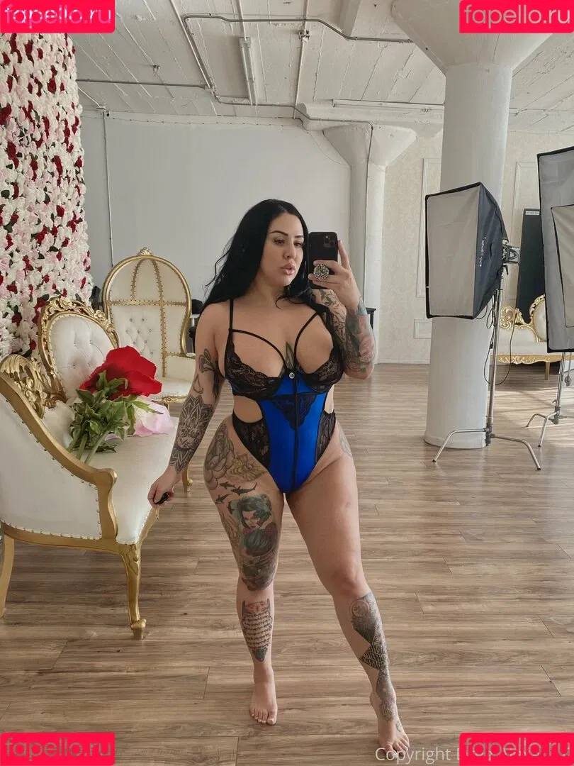 dreaalexatv Onlyfans Photo Gallery 