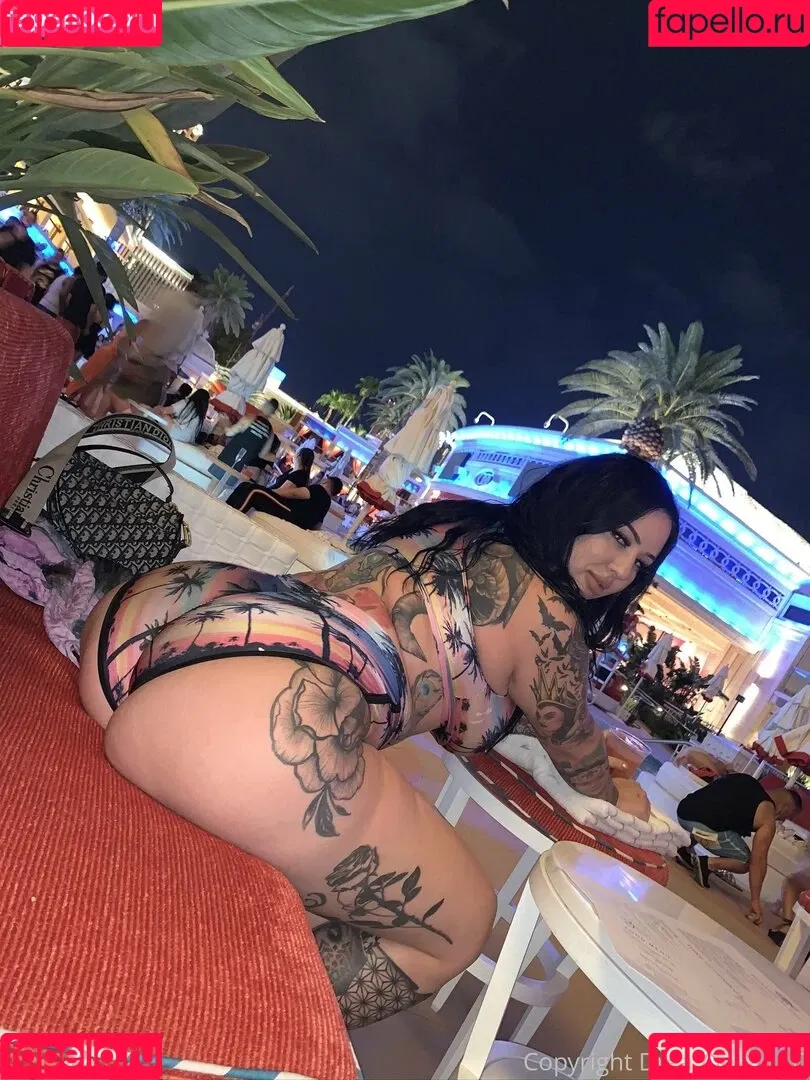 dreaalexatv Onlyfans Photo Gallery 