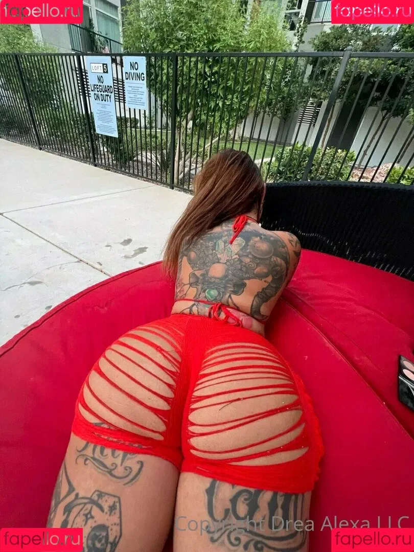 dreaalexatv Onlyfans Photo Gallery 