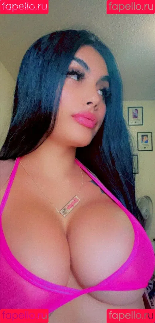DollFaceKenz Onlyfans Photo Gallery 