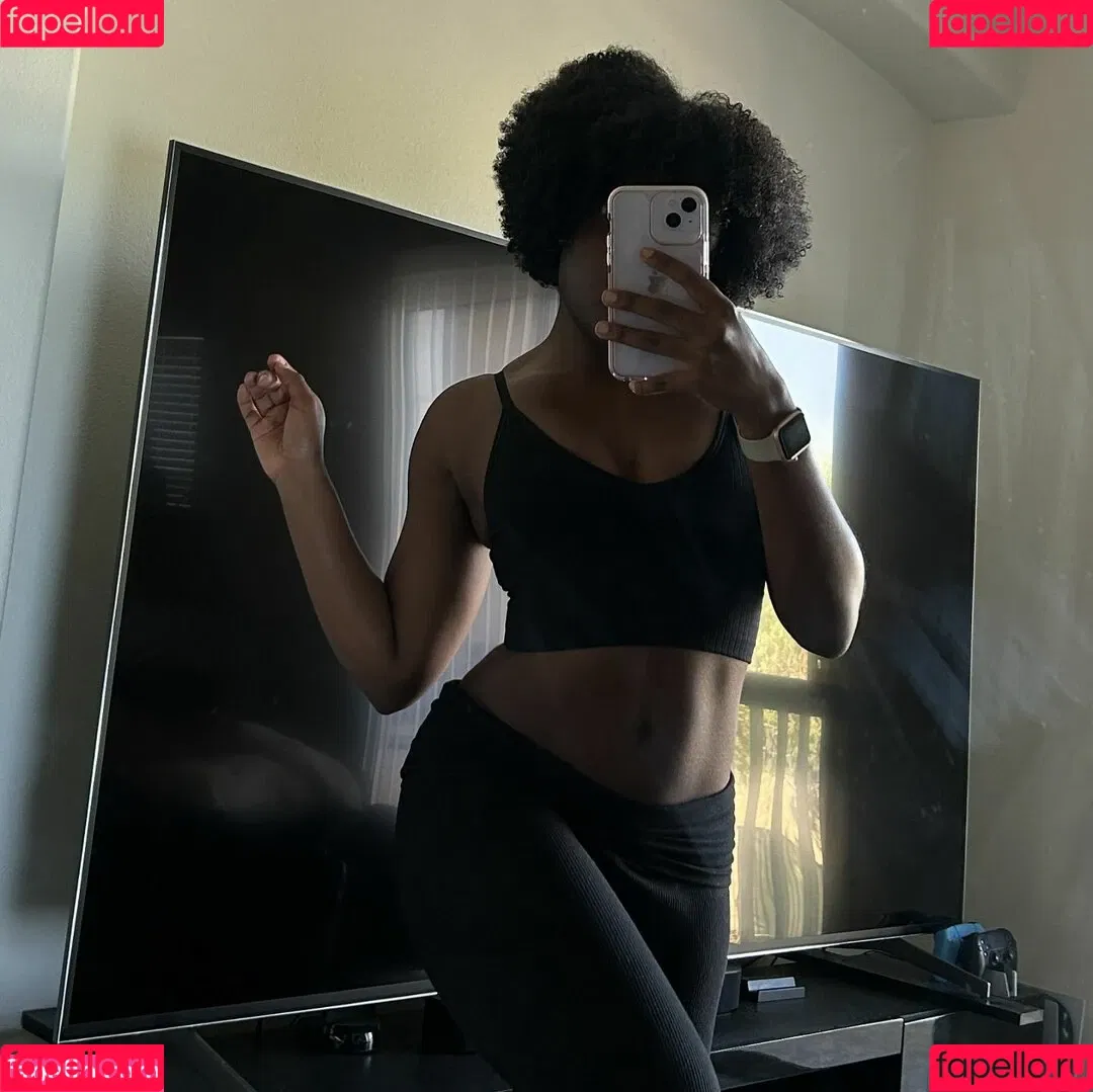 Ebony Butts Onlyfans Photo Gallery 