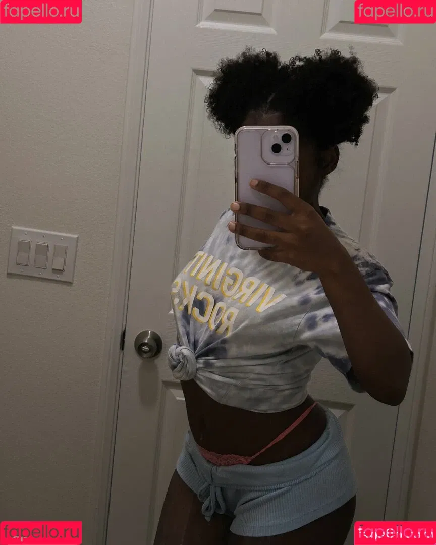 Ebony Butts Onlyfans Photo Gallery 