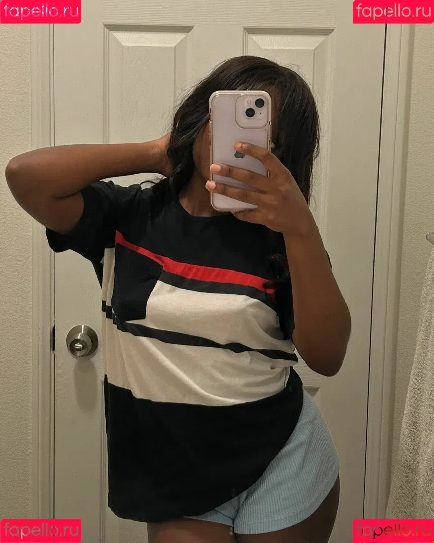 Ebony Butts Onlyfans Photo Gallery 