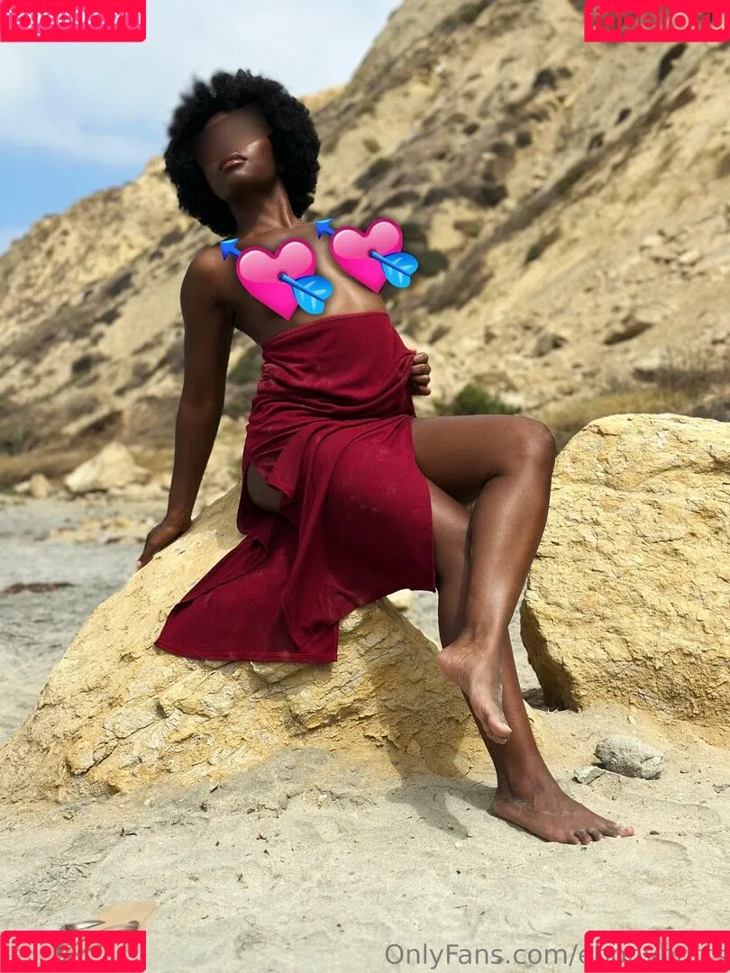 Ebony Butts Onlyfans Photo Gallery 