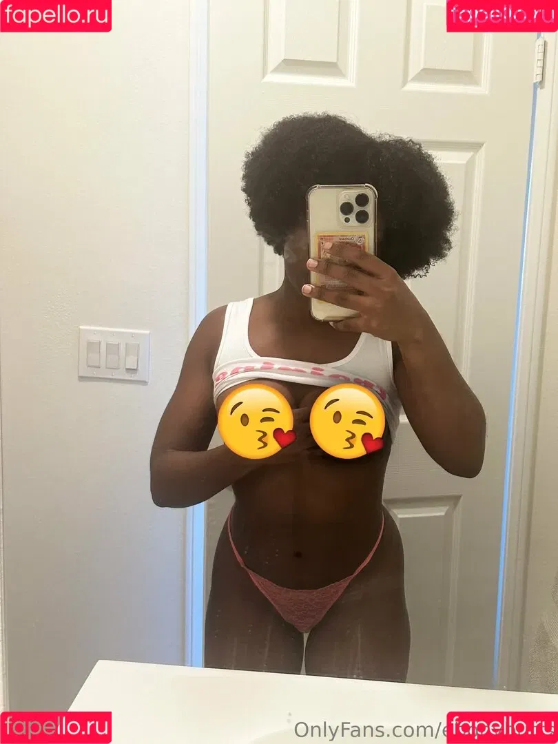 Ebony Butts Onlyfans Photo Gallery 