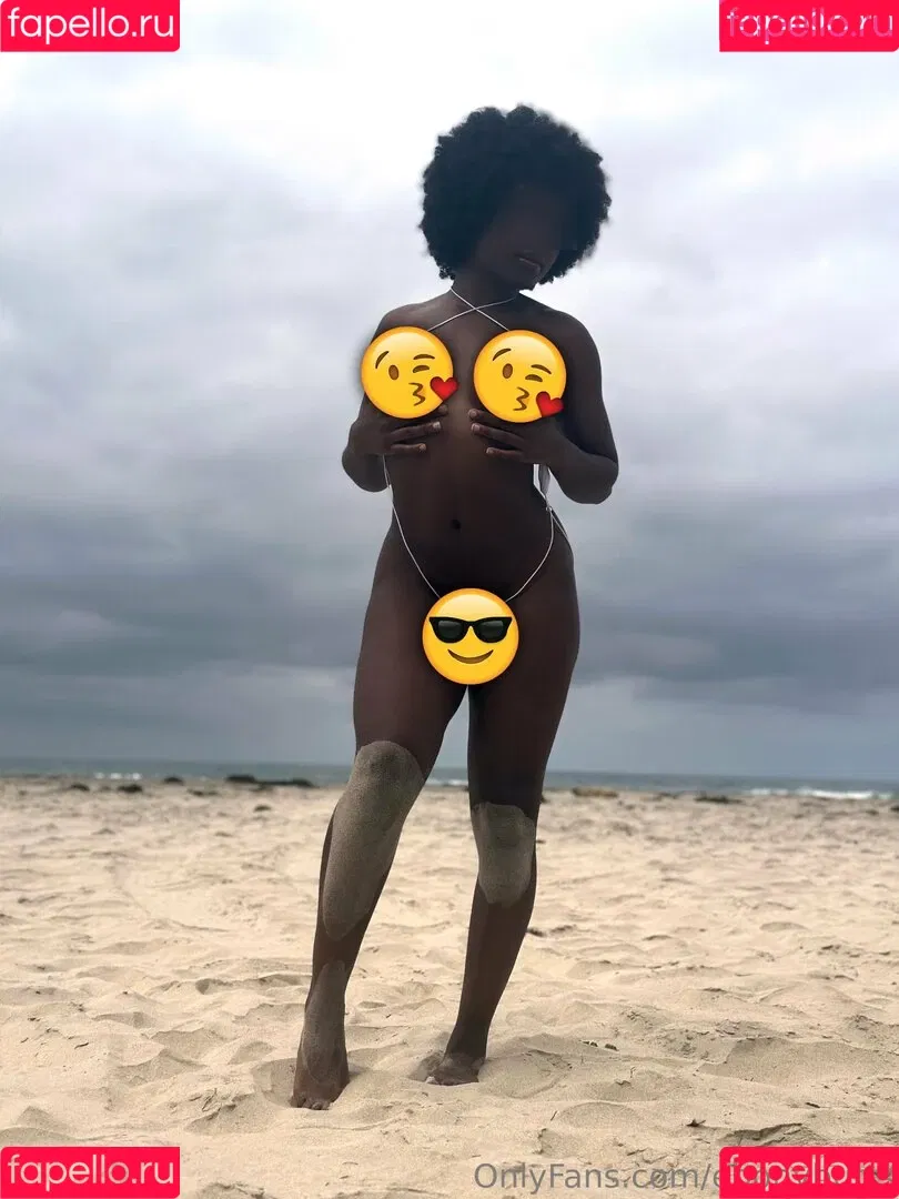 Ebony Butts Onlyfans Photo Gallery 