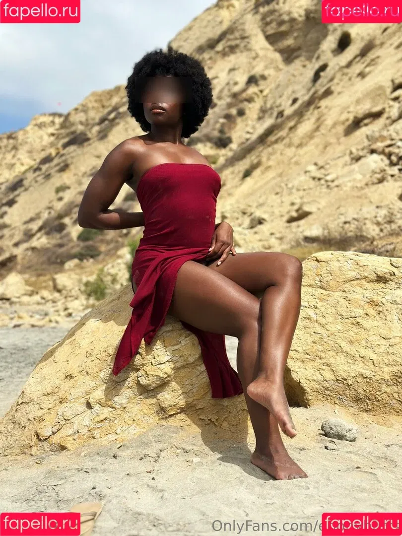 Ebony Butts Onlyfans Photo Gallery 