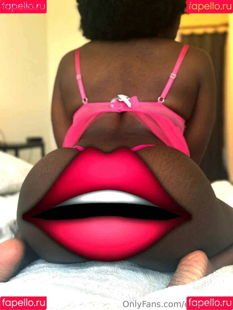 Ebony Butts Onlyfans Photo Gallery 