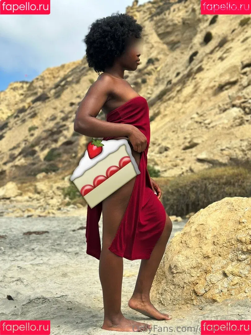 Ebony Butts Onlyfans Photo Gallery 