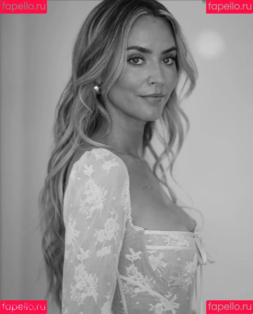 Janni Deler Onlyfans Photo Gallery 