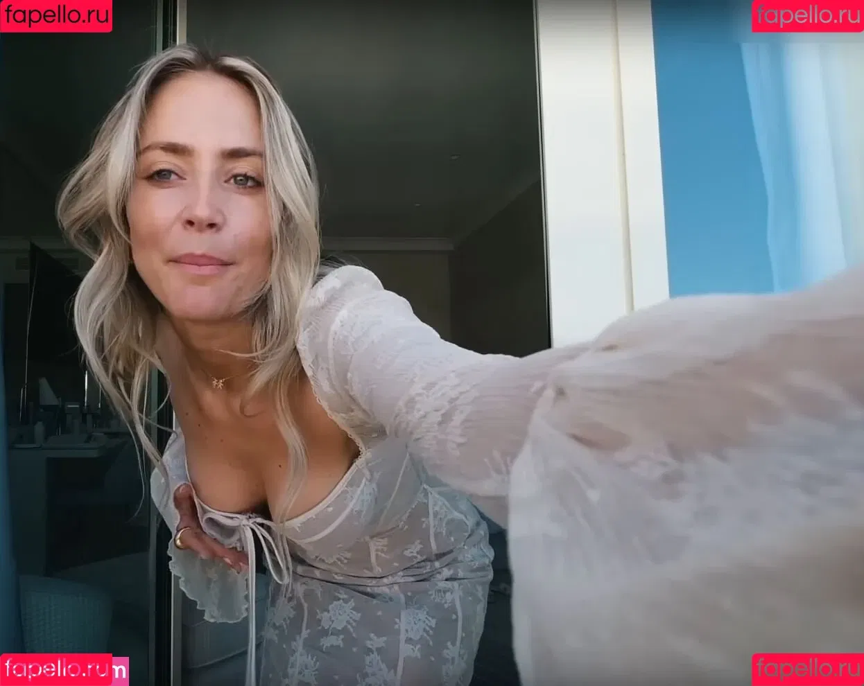 Janni Deler Onlyfans Photo Gallery 