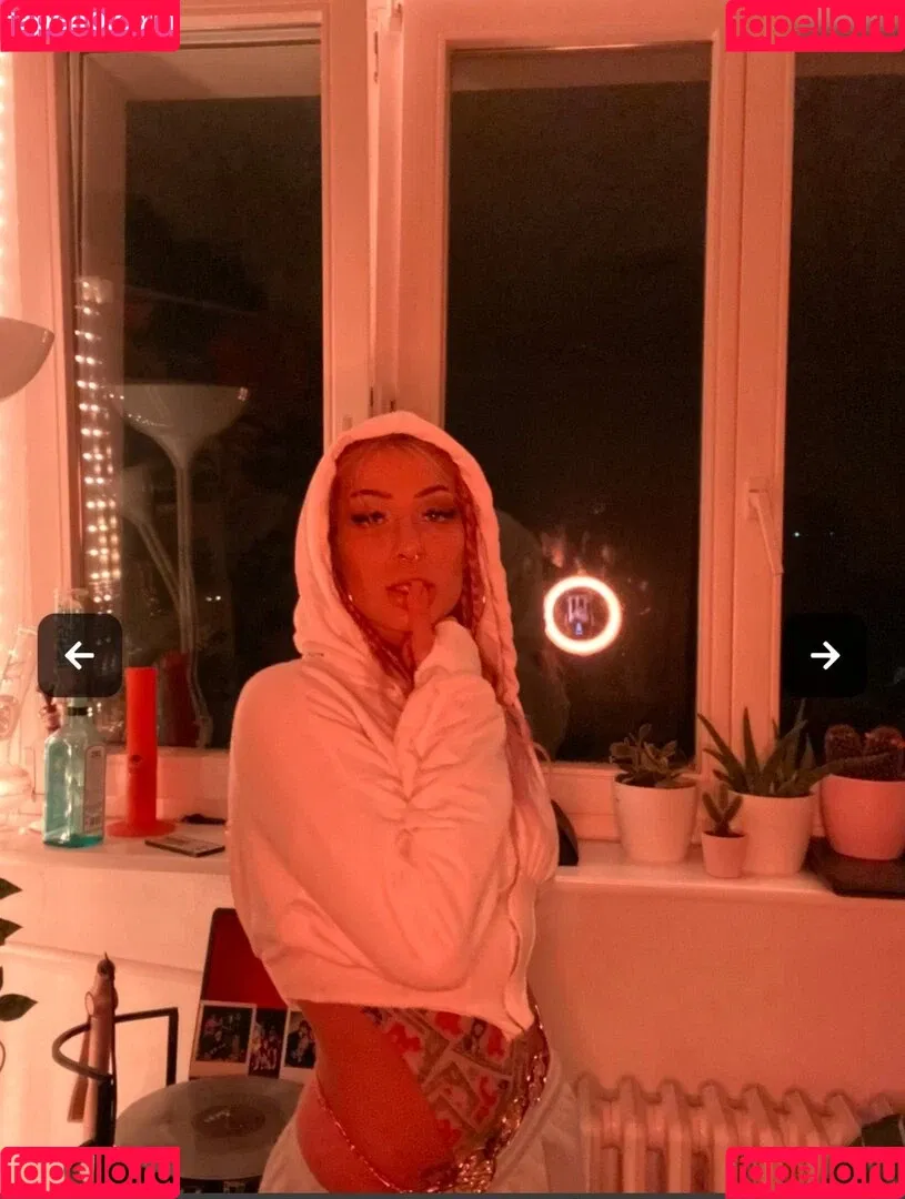 Fairy Karo Onlyfans Photo Gallery 
