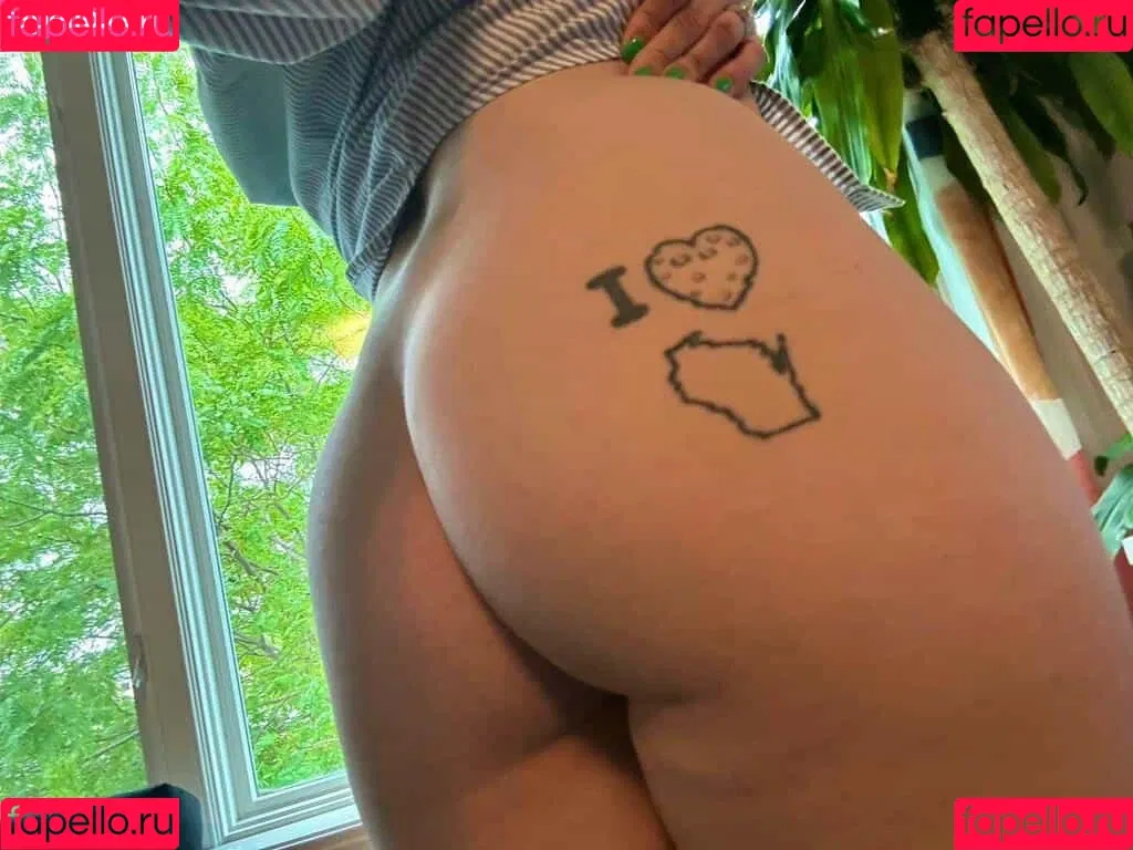 Gabby Hart Onlyfans Photo Gallery 
