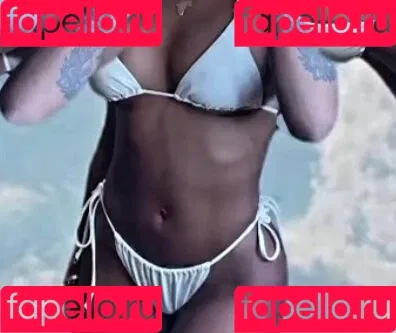 Alicia Awa Onlyfans Photo Gallery 