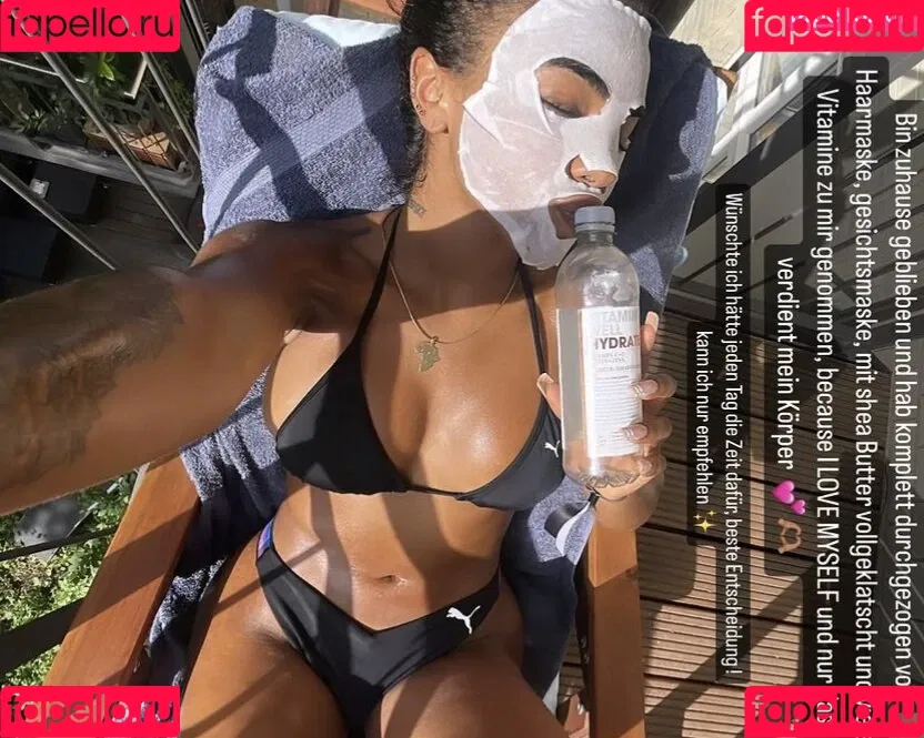 Alicia Awa Onlyfans Photo Gallery 