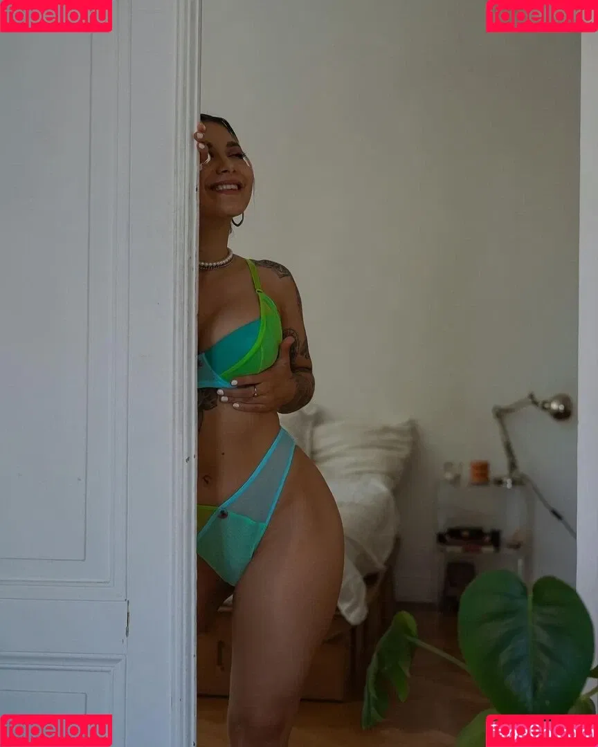 Salome Sylvana Onlyfans Photo Gallery 
