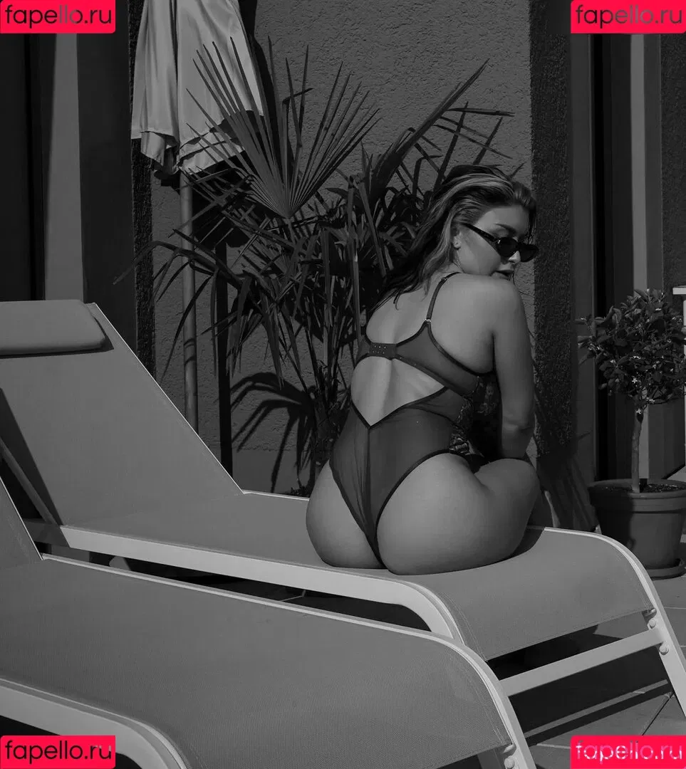 Salome Sylvana Onlyfans Photo Gallery 