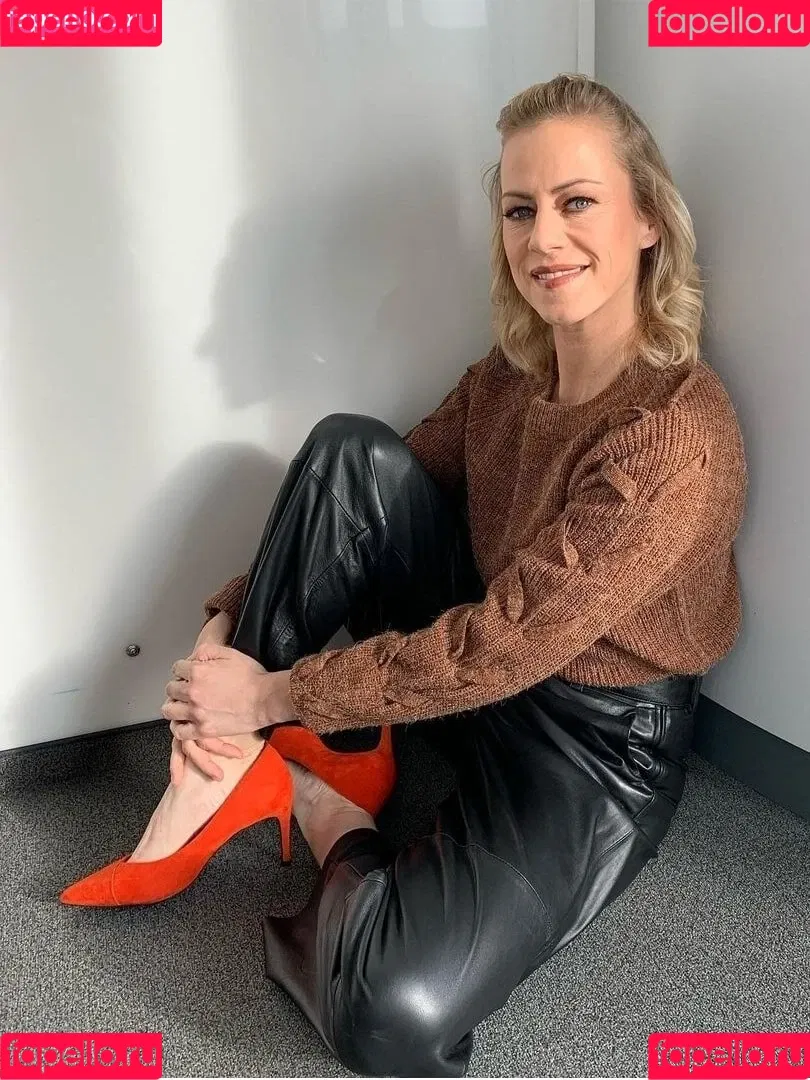 Anneke Dürkopp Onlyfans Photo Gallery 