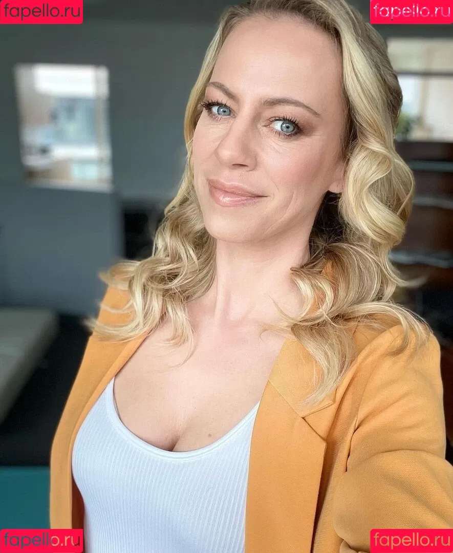 Anneke Dürkopp Onlyfans Photo Gallery 
