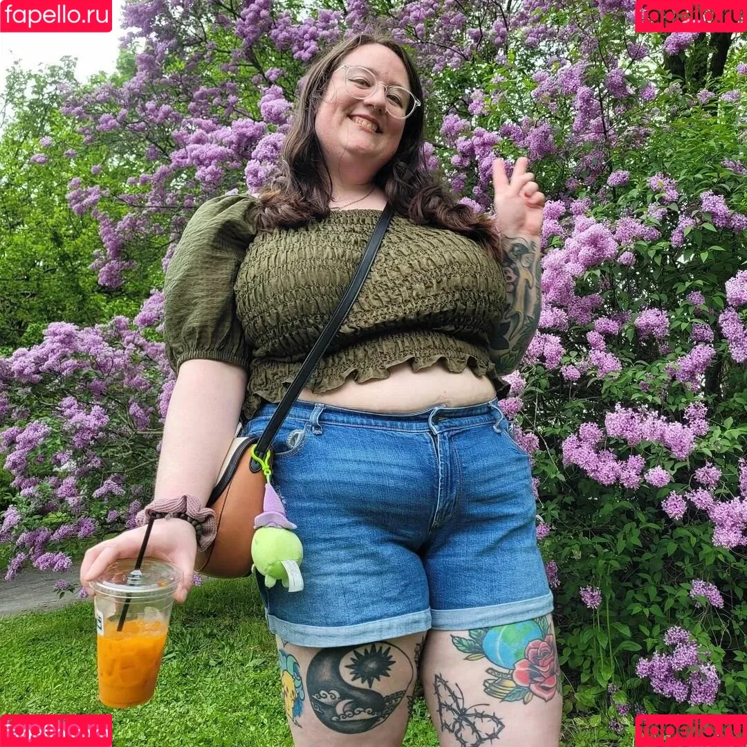 NyxieAssists Onlyfans Photo Gallery 