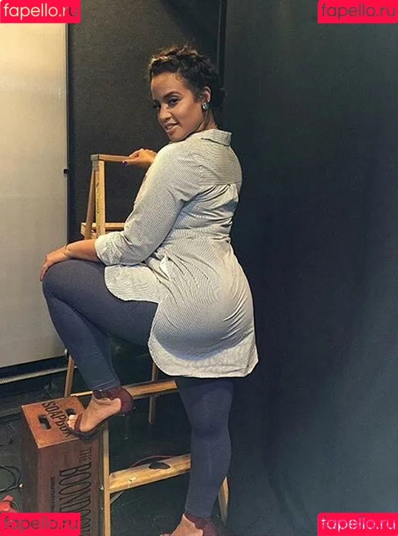 Dascha Polanco Onlyfans Photo Gallery 