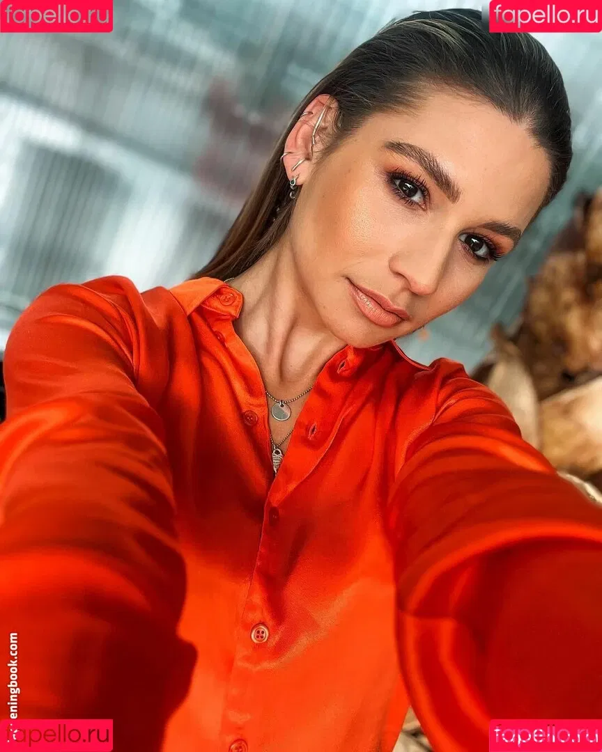 Jana Wosnitza Onlyfans Photo Gallery 