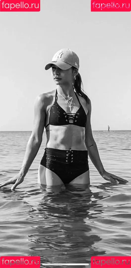 Jana Wosnitza Onlyfans Photo Gallery 