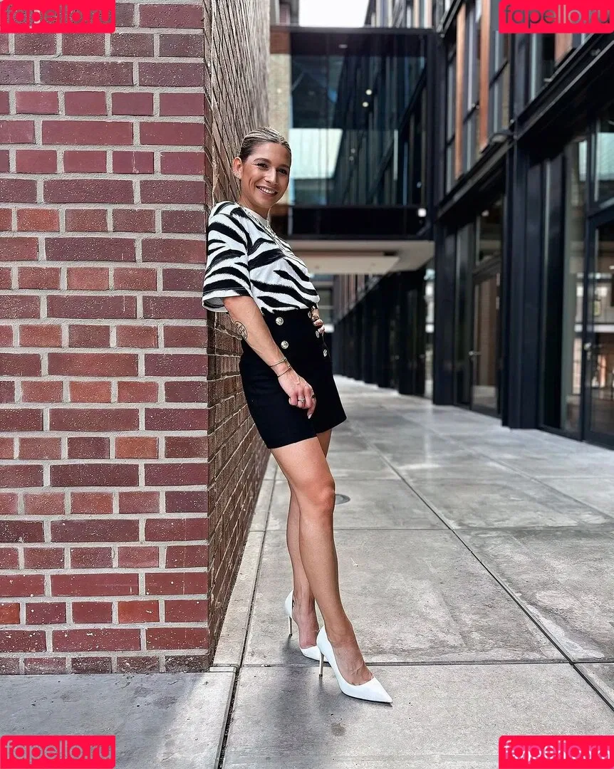 Jana Wosnitza Onlyfans Photo Gallery 