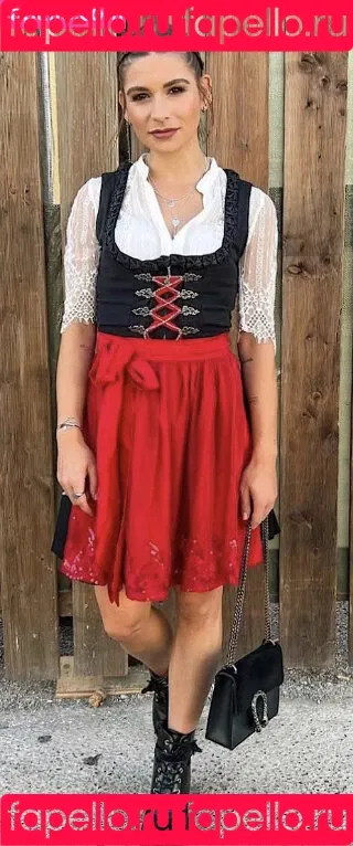 Jana Wosnitza Onlyfans Photo Gallery 
