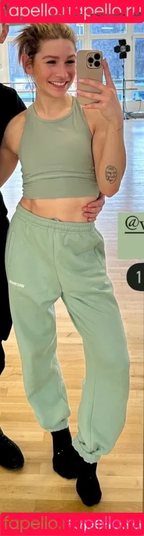 Jana Wosnitza Onlyfans Photo Gallery 