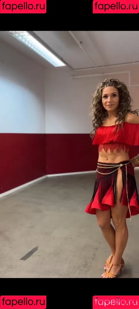 Jana Wosnitza Onlyfans Photo Gallery 
