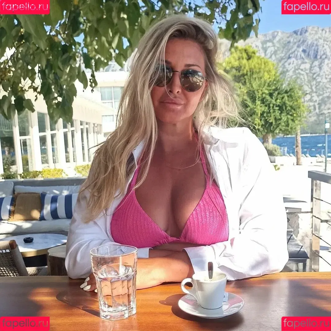 Vesna Justwoman42 Onlyfans Photo Gallery 