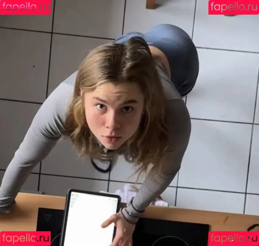 Facialize Me Onlyfans Photo Gallery 