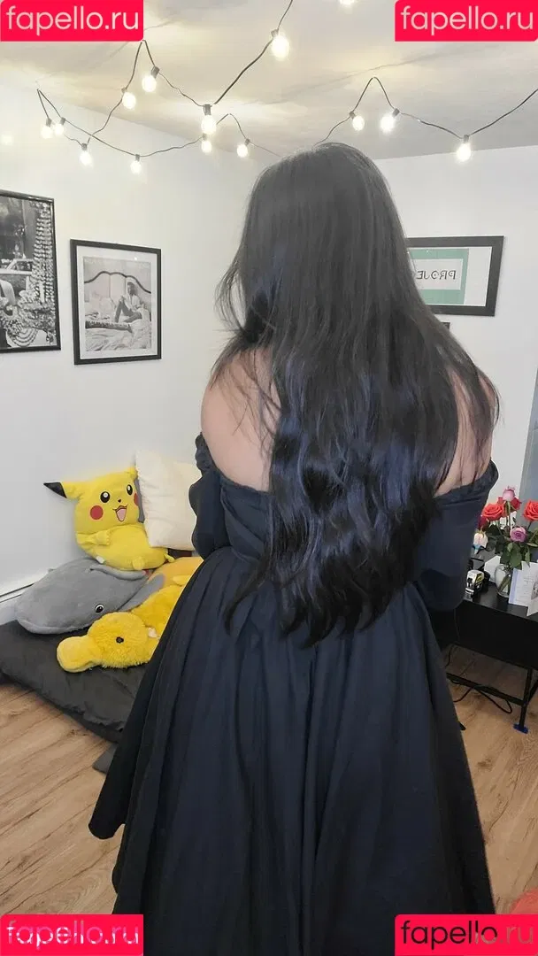 Mistletoad Onlyfans Photo Gallery 