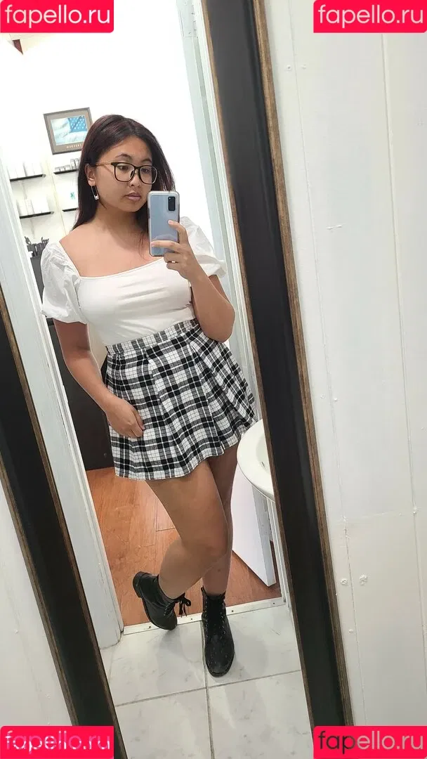 Mistletoad Onlyfans Photo Gallery 