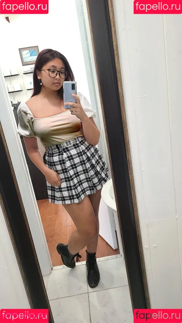 Mistletoad Onlyfans Photo Gallery 