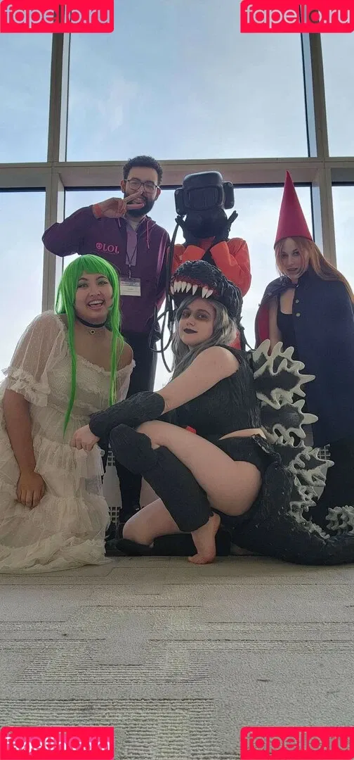 Mistletoad Onlyfans Photo Gallery 