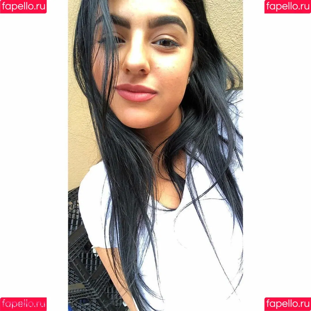 Charlotte Godoy Onlyfans Photo Gallery 