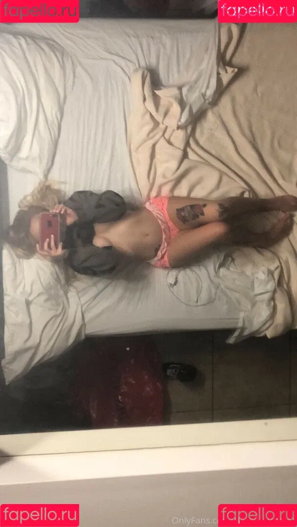 Skylar Valentine Onlyfans Photo Gallery 