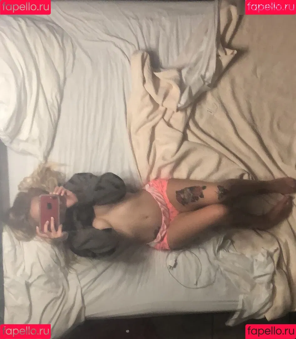 Skylar Valentine Onlyfans Photo Gallery 